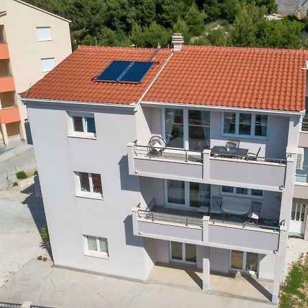 Apartmani Ticinovic Omiš Extérieur photo