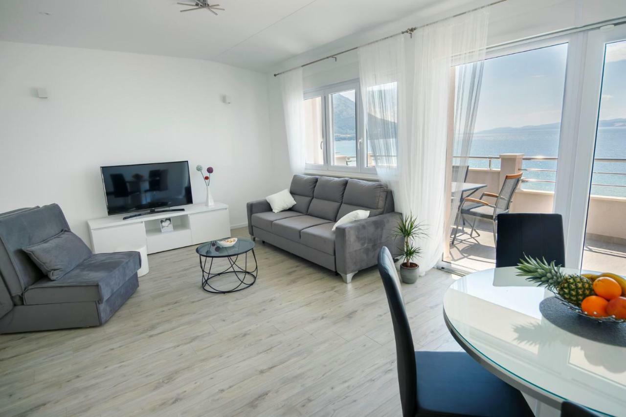 Apartmani Ticinovic Omiš Extérieur photo