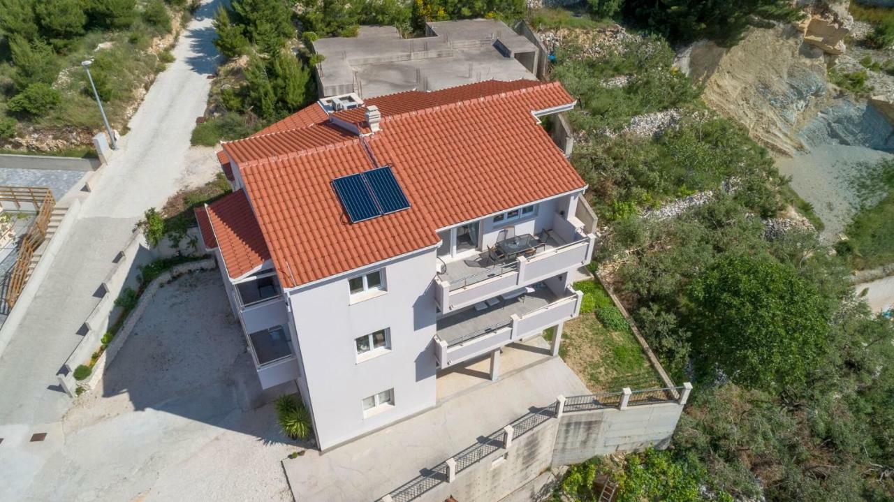 Apartmani Ticinovic Omiš Extérieur photo