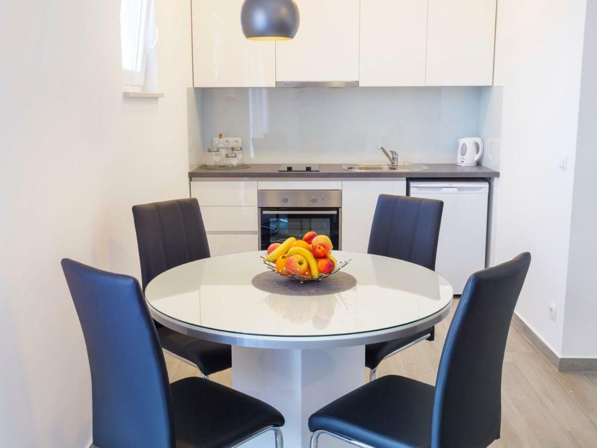 Apartmani Ticinovic Omiš Extérieur photo