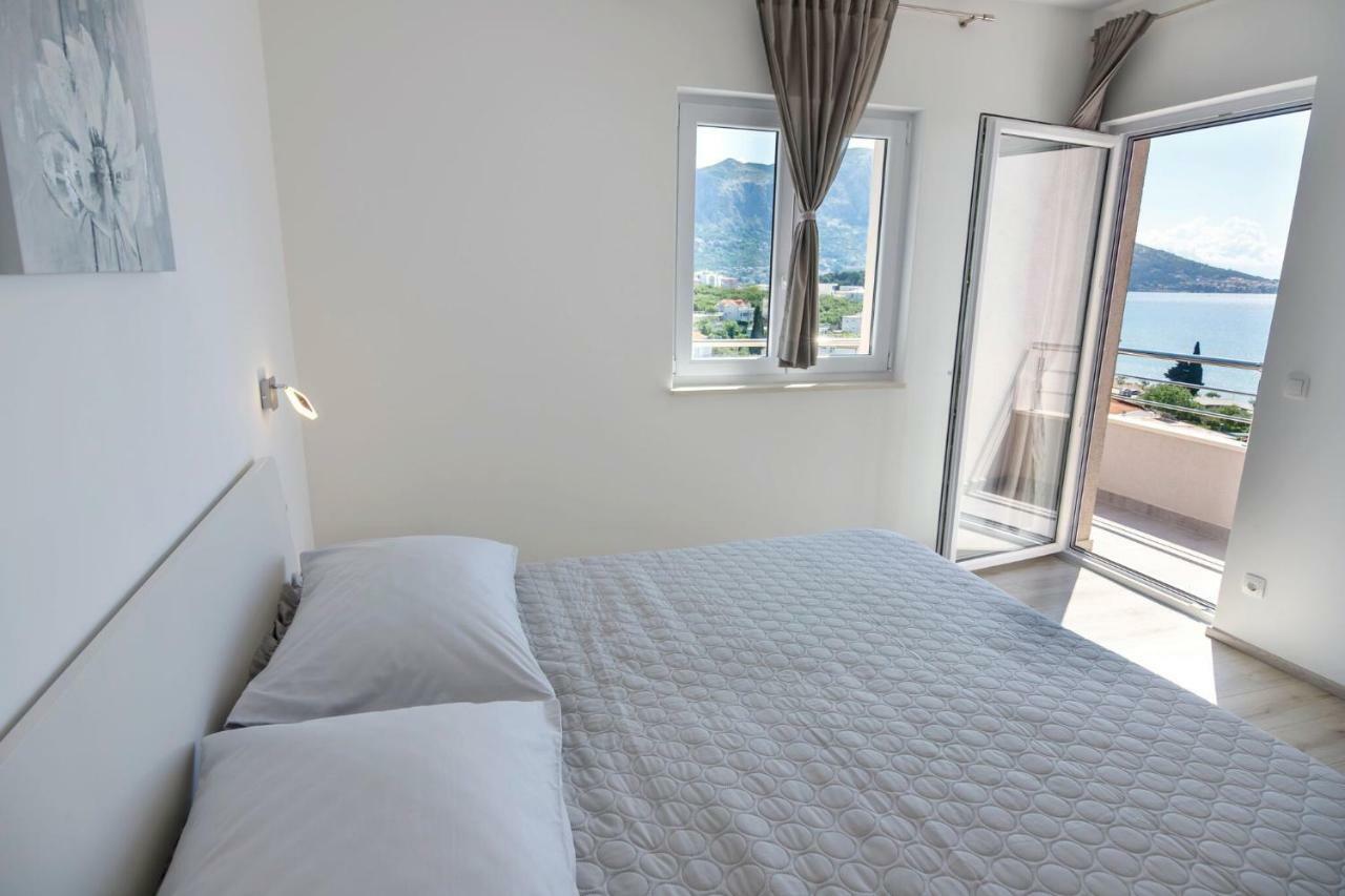 Apartmani Ticinovic Omiš Extérieur photo